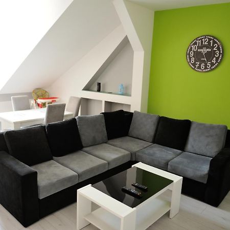 Apartment Vatra SJJ Buitenkant foto