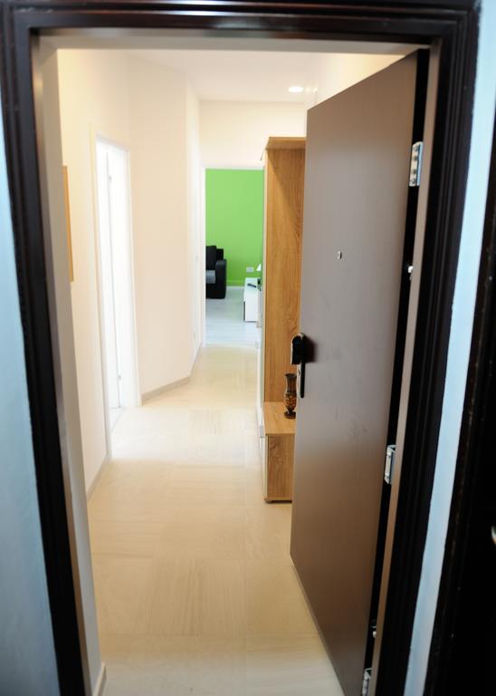 Apartment Vatra SJJ Buitenkant foto