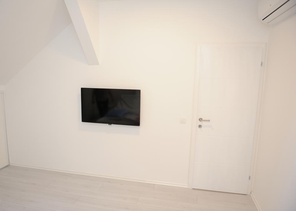 Apartment Vatra SJJ Buitenkant foto