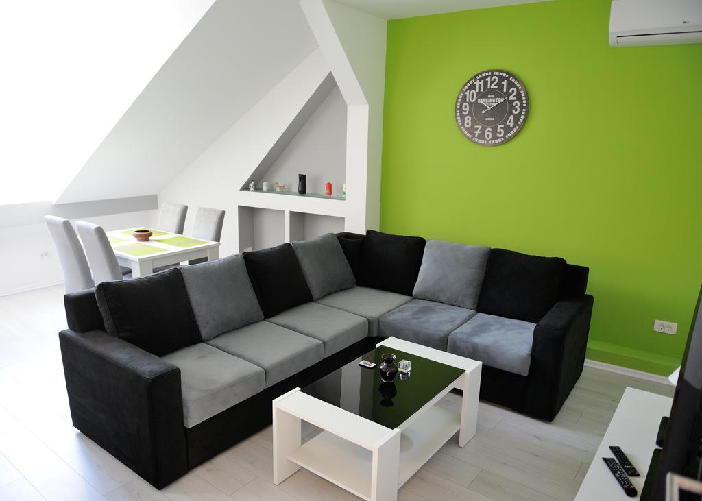 Apartment Vatra SJJ Buitenkant foto