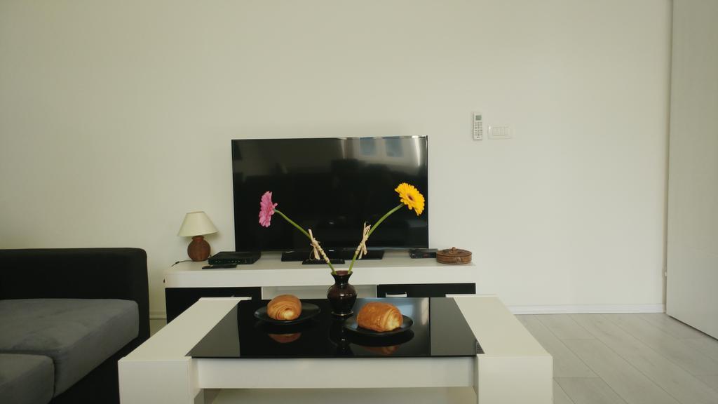 Apartment Vatra SJJ Buitenkant foto