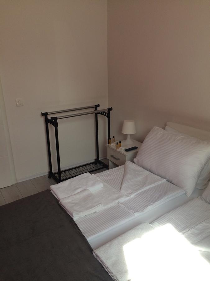 Apartment Vatra SJJ Buitenkant foto